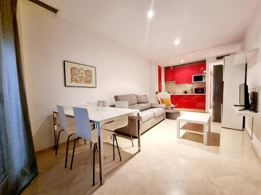 Apartamento En La Calle Alfalfa Sevilla