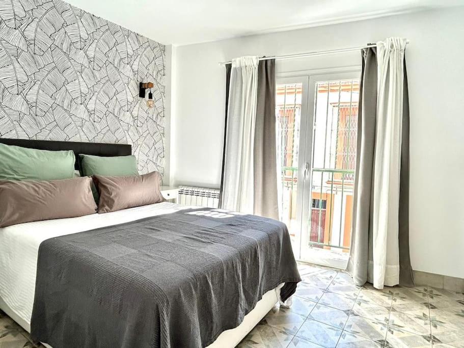 Apartment Hispalis Rooftop Alameda Hercules Seville