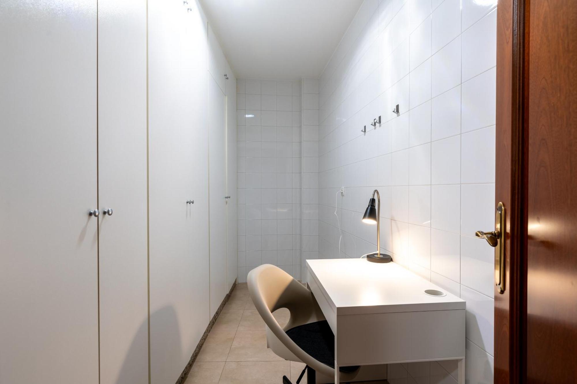 Center Of Seville! Luxury In Sevillian Manor House! Apartamento *