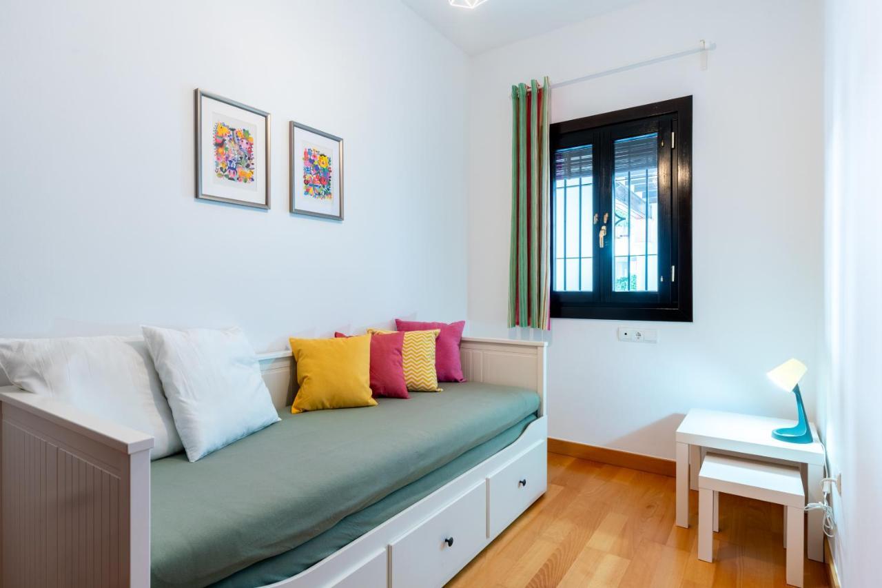 Center Of Seville! Luxury In Sevillian Manor House! Apartamento *