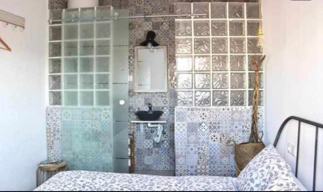 Pensión Room, View To The *