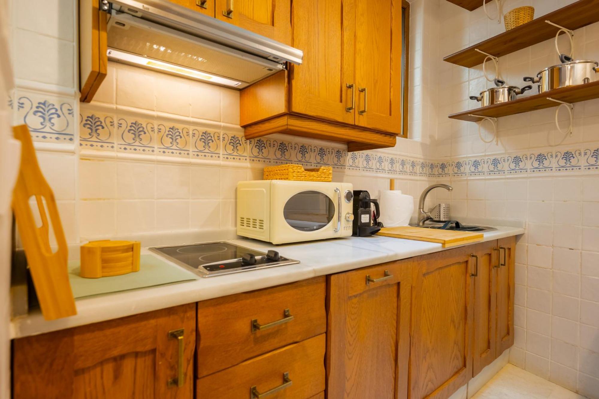 Fantastico 2h+1b Plaza Del Museo Apartment Seville