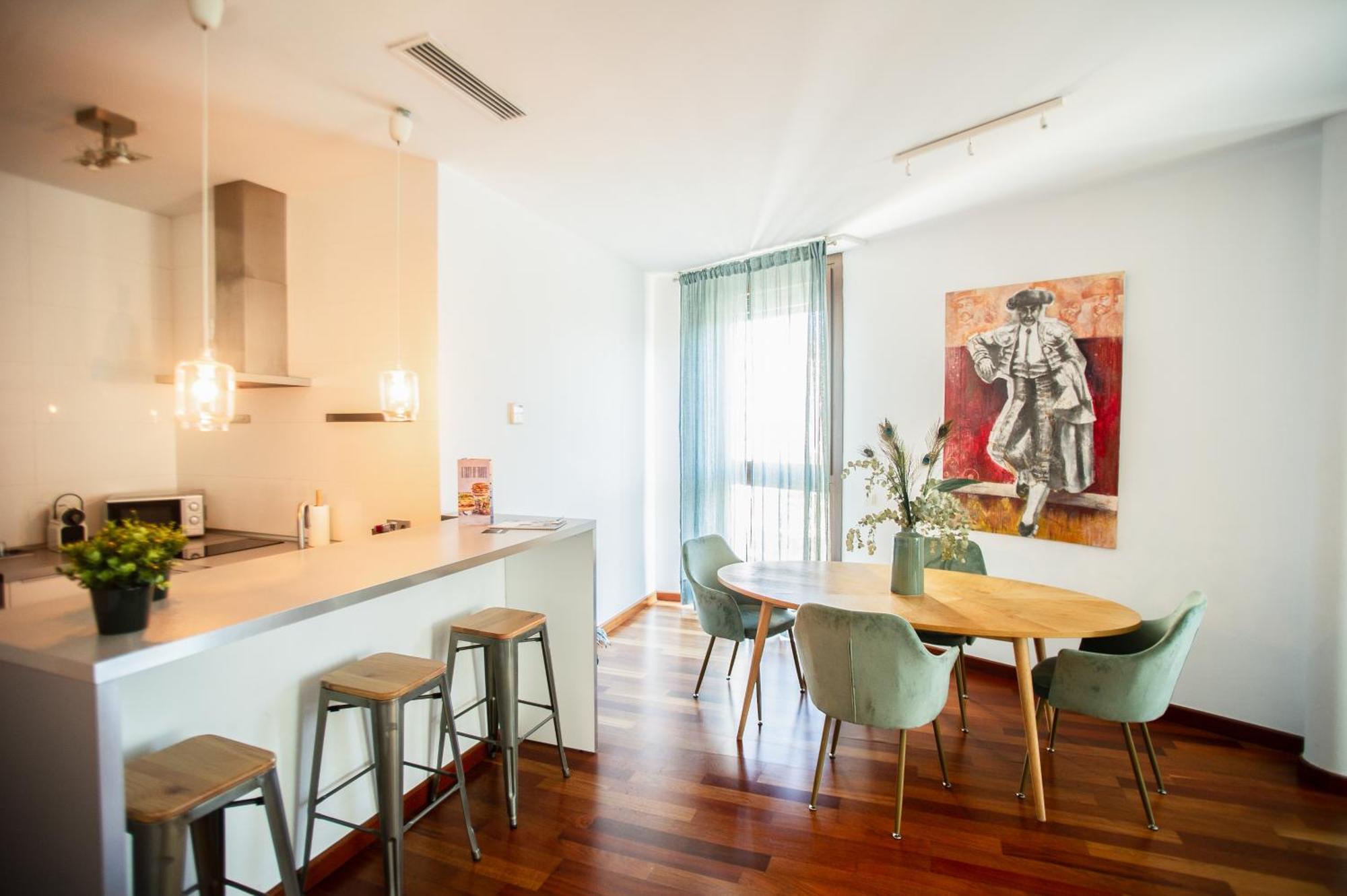Apartamento Azz Torre De La Plata Sevilla
