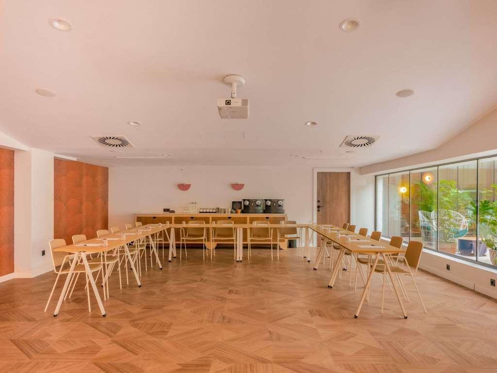 Hotel Ibis Styles Santa Justa Sevilla