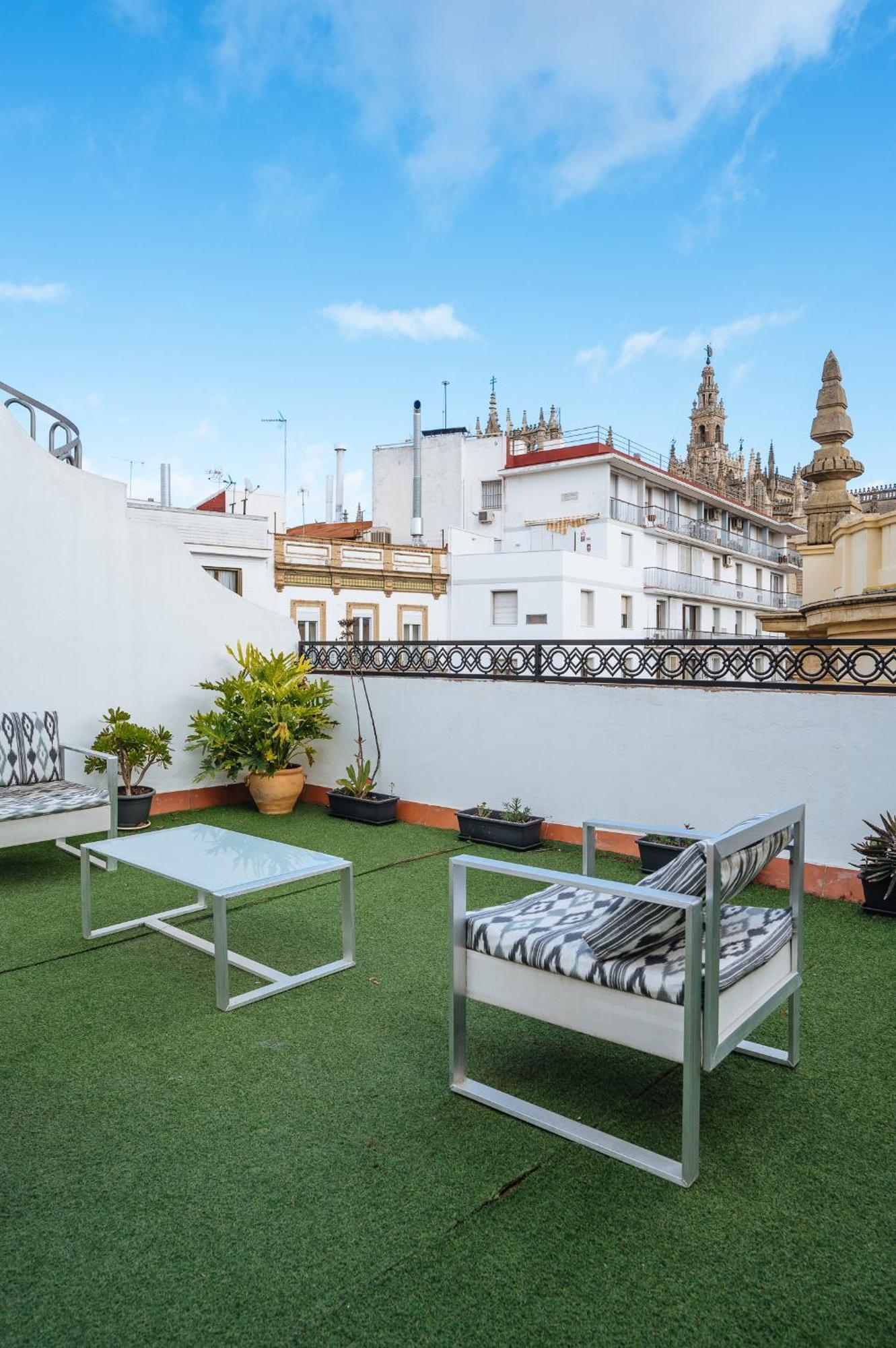 Vistas Catedral Tomas De Ibarra Parking Opc Apartamento Sevilla