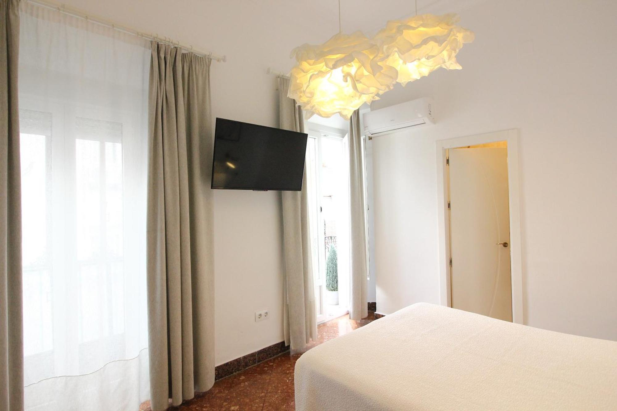 Atarazanas - Design * Seville