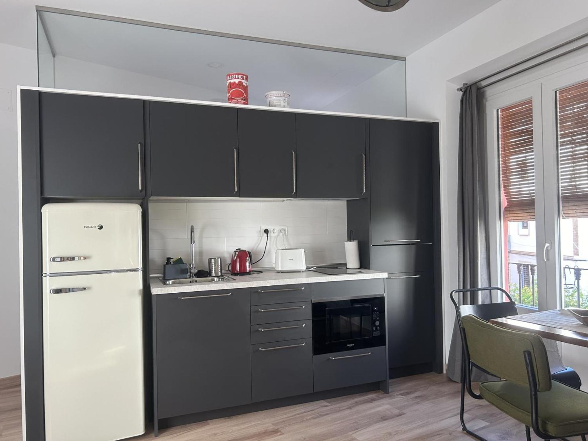 Acogedor Estudio En Alameda Centro