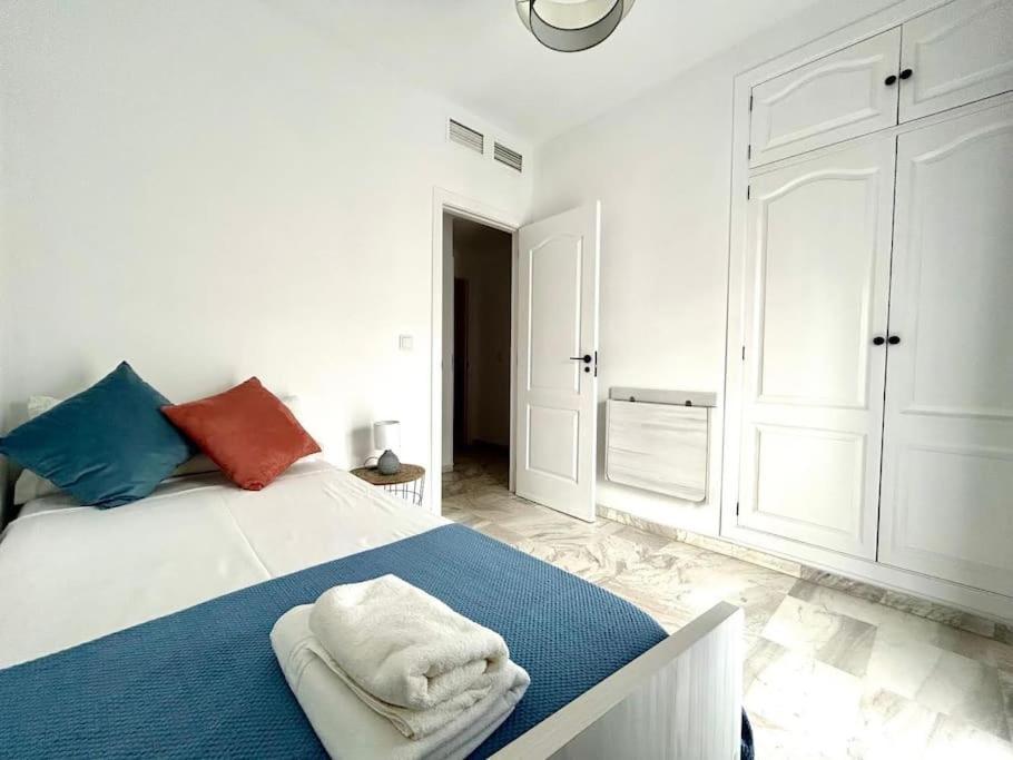 Apartment Hispalis Plaza Del Duque Seville