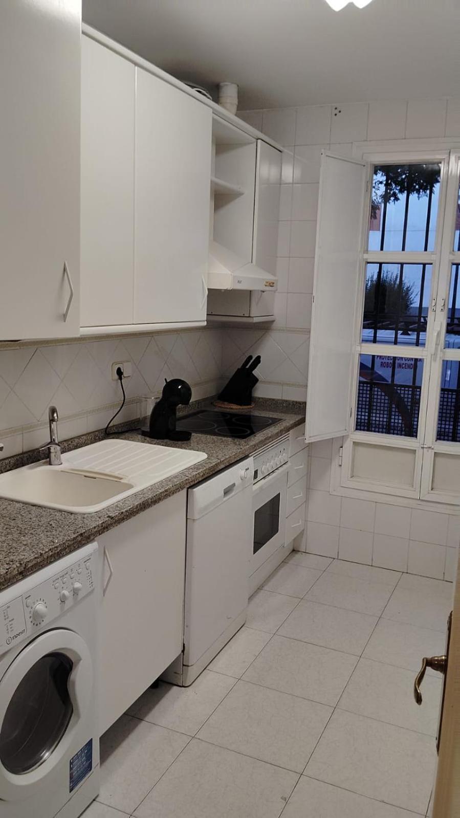 Centrico Y Amplio Con Todas Comodidades Apartamento