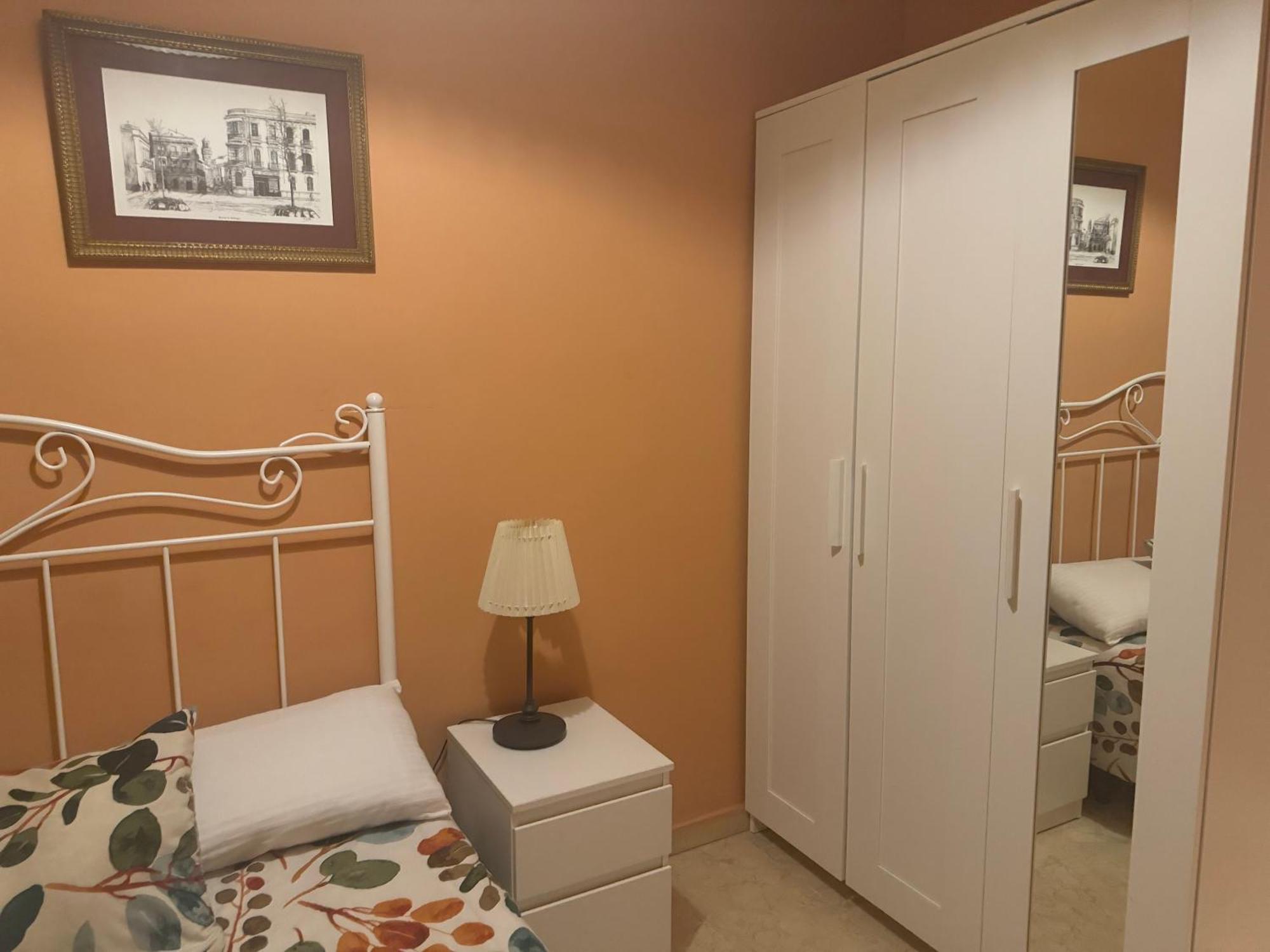 Apartamento Centrico Y Amplio Con Todas Comodidades Sevilla