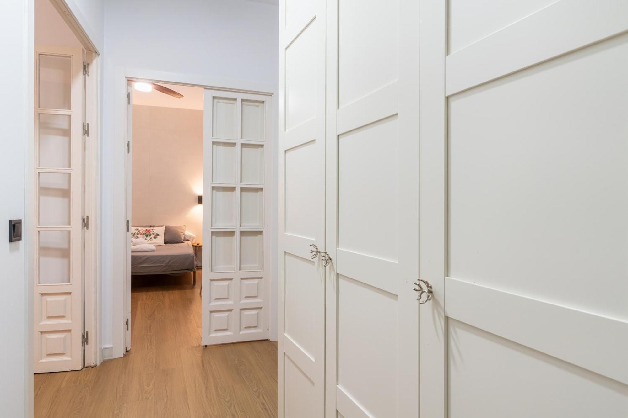 House Sevillana Parking Apartamento *