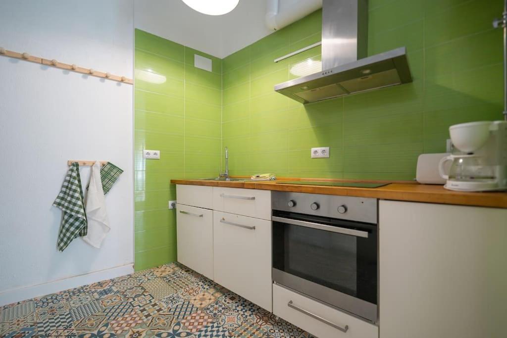 Apartamento En El Barrio De La Alameda De Hercules Sevilla