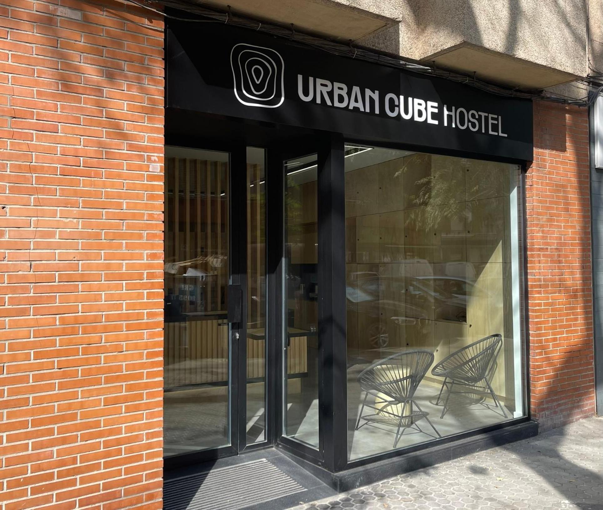 Urban Cube Capsule hotel Seville
