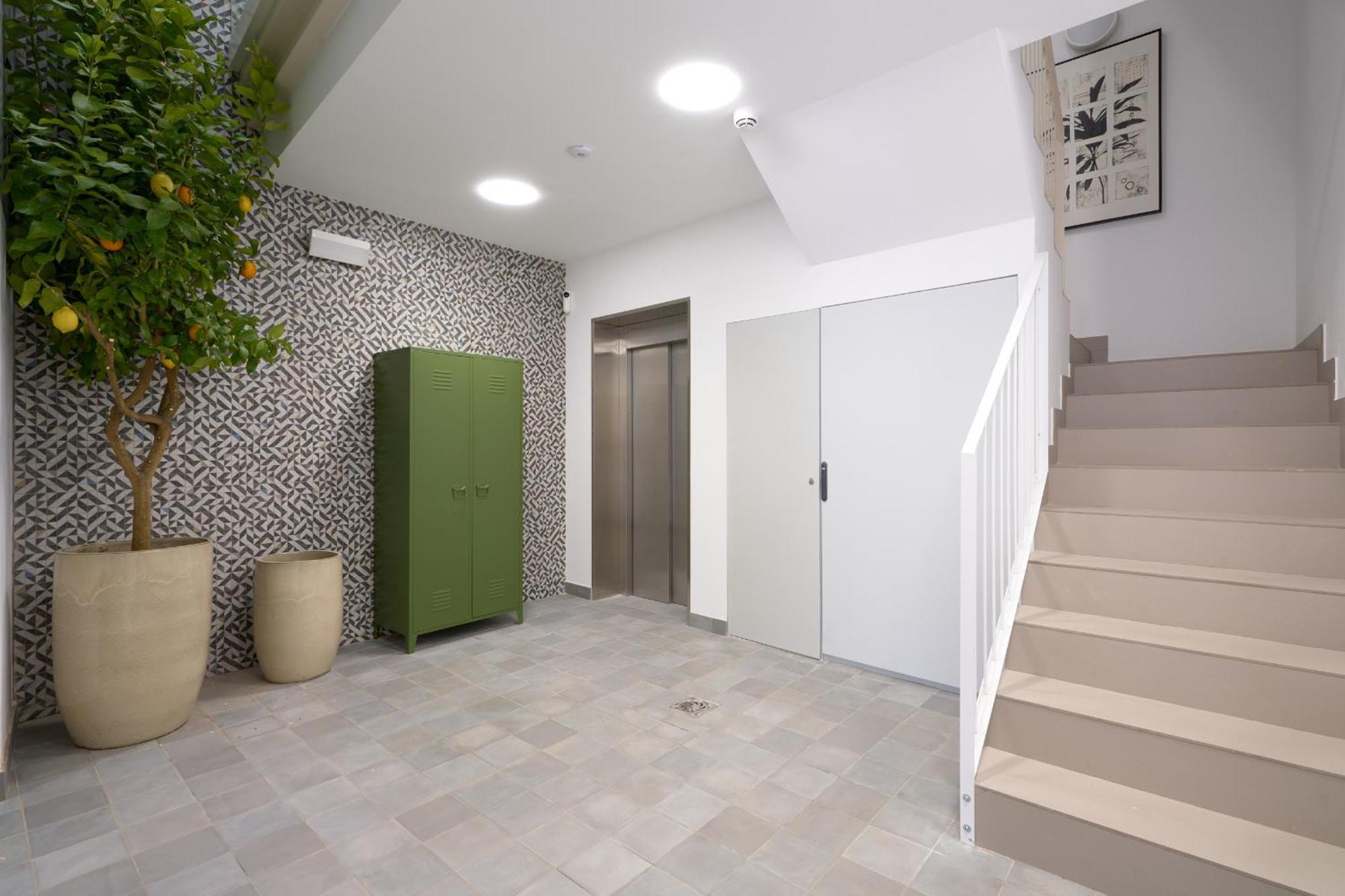 Aparthotel Naranjas Y Limones, By Homing U *