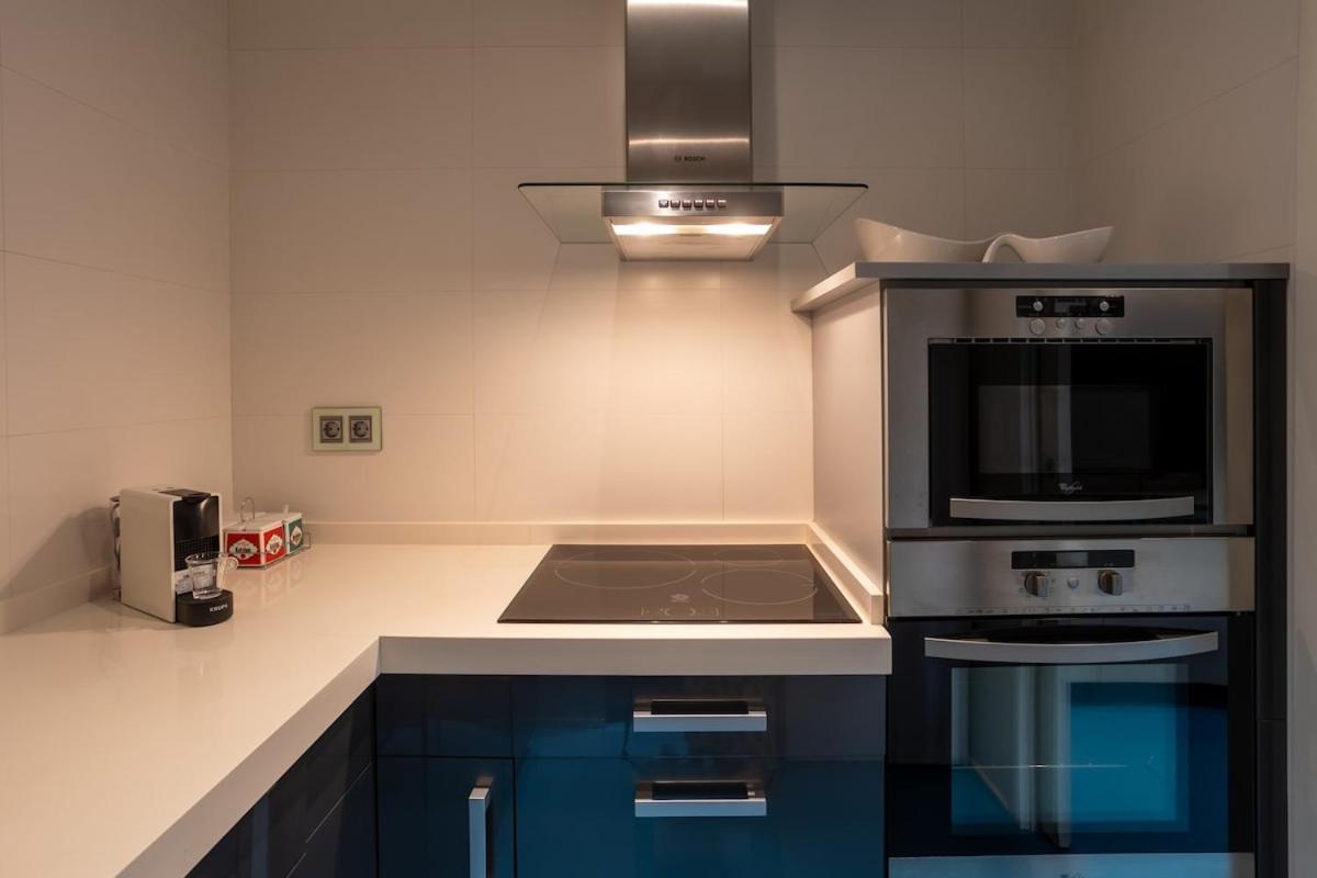 Singular, Tranquilo, Lujoso En Maravilloso Patio Sevillano Apartamento