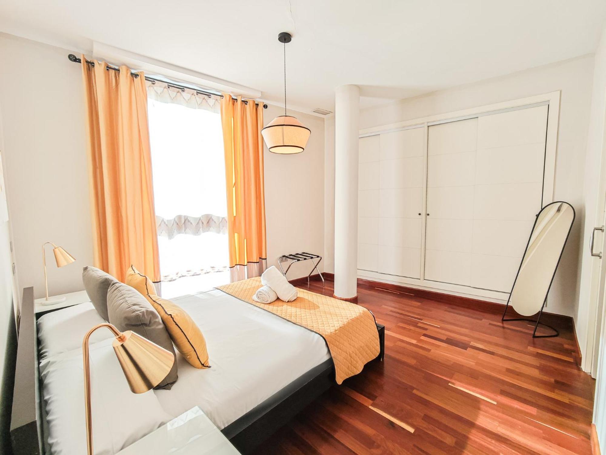 Azz Torre De La Plata Apartamento Sevilla