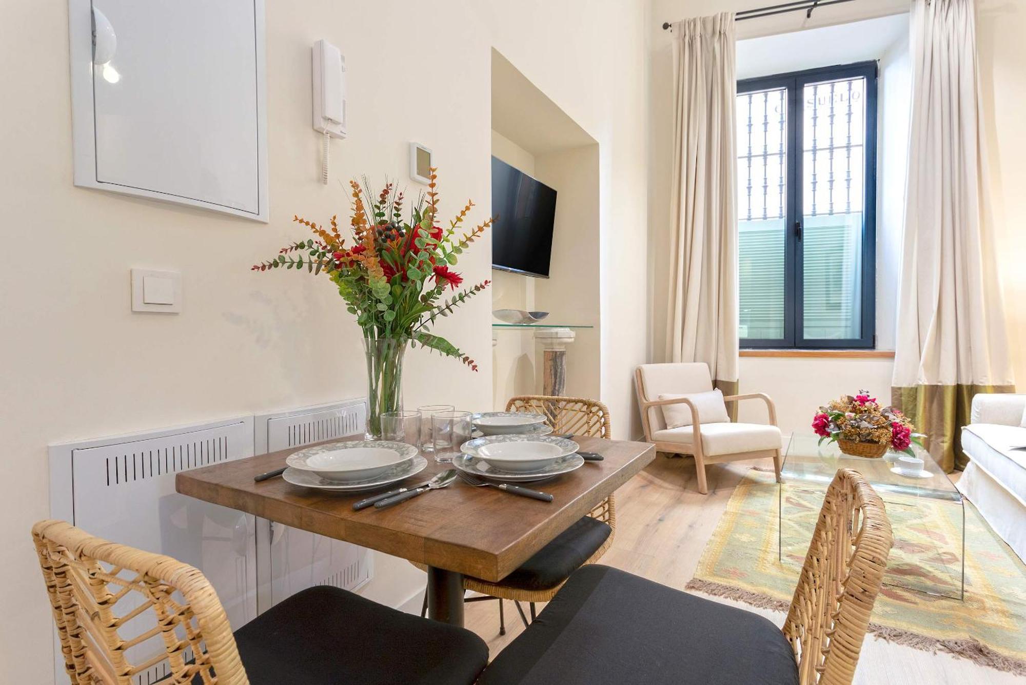 Apartamento Genteel Rodrigo Caro *
