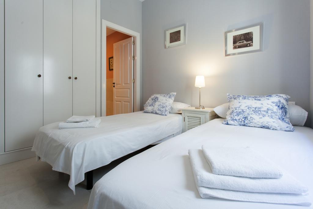 Apartment Arenal Patronas Seville