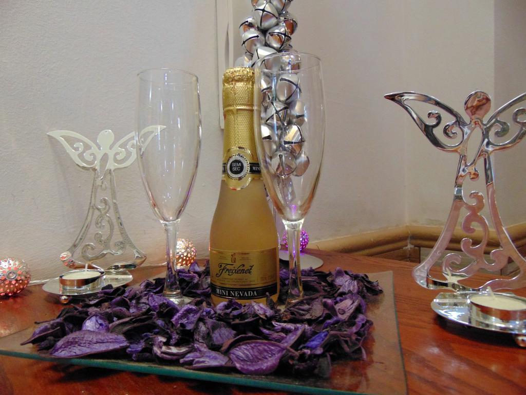 Guest house Noches De Triana 2*