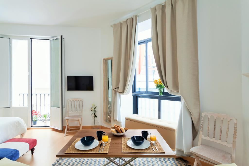Hostly Acetres 1a Loft In Center, Comunal Terrace, Fibre,parking Optional Apartamento *
