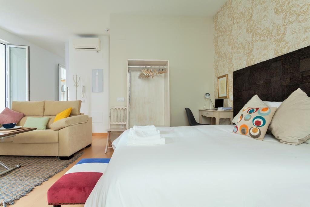 Hostly Acetres 1a Loft In Center, Comunal Terrace, Fibre,parking Optional * Sevilla