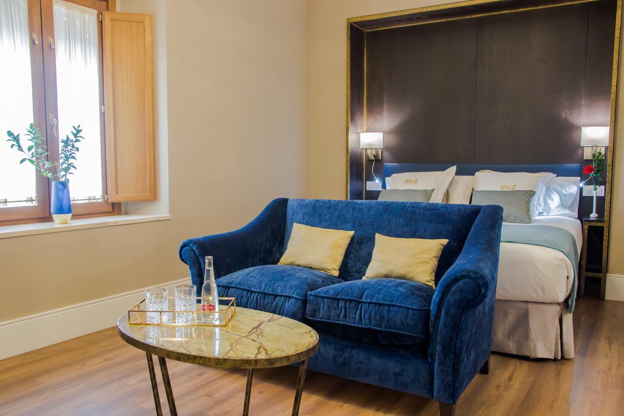 Hotel Halo Boutique 4*