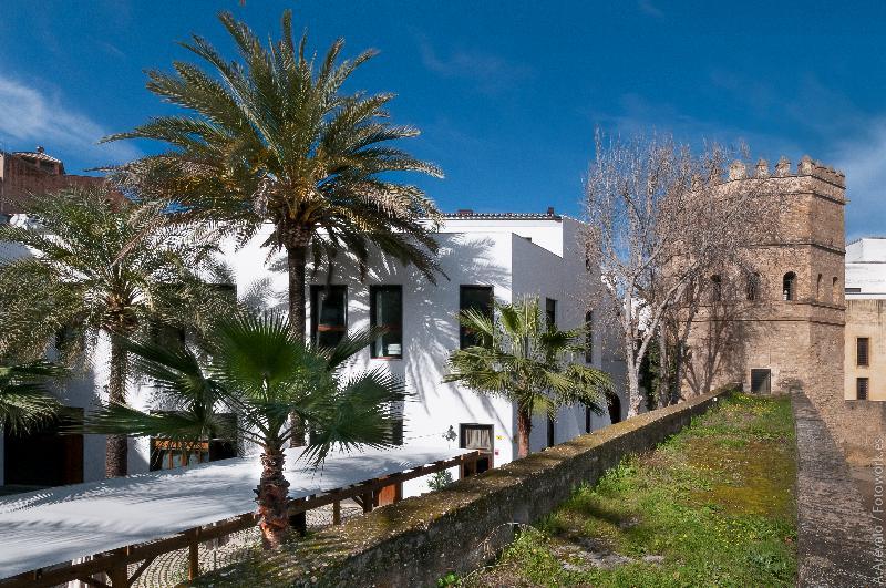 Apartamento Azz Torre De La Plata *