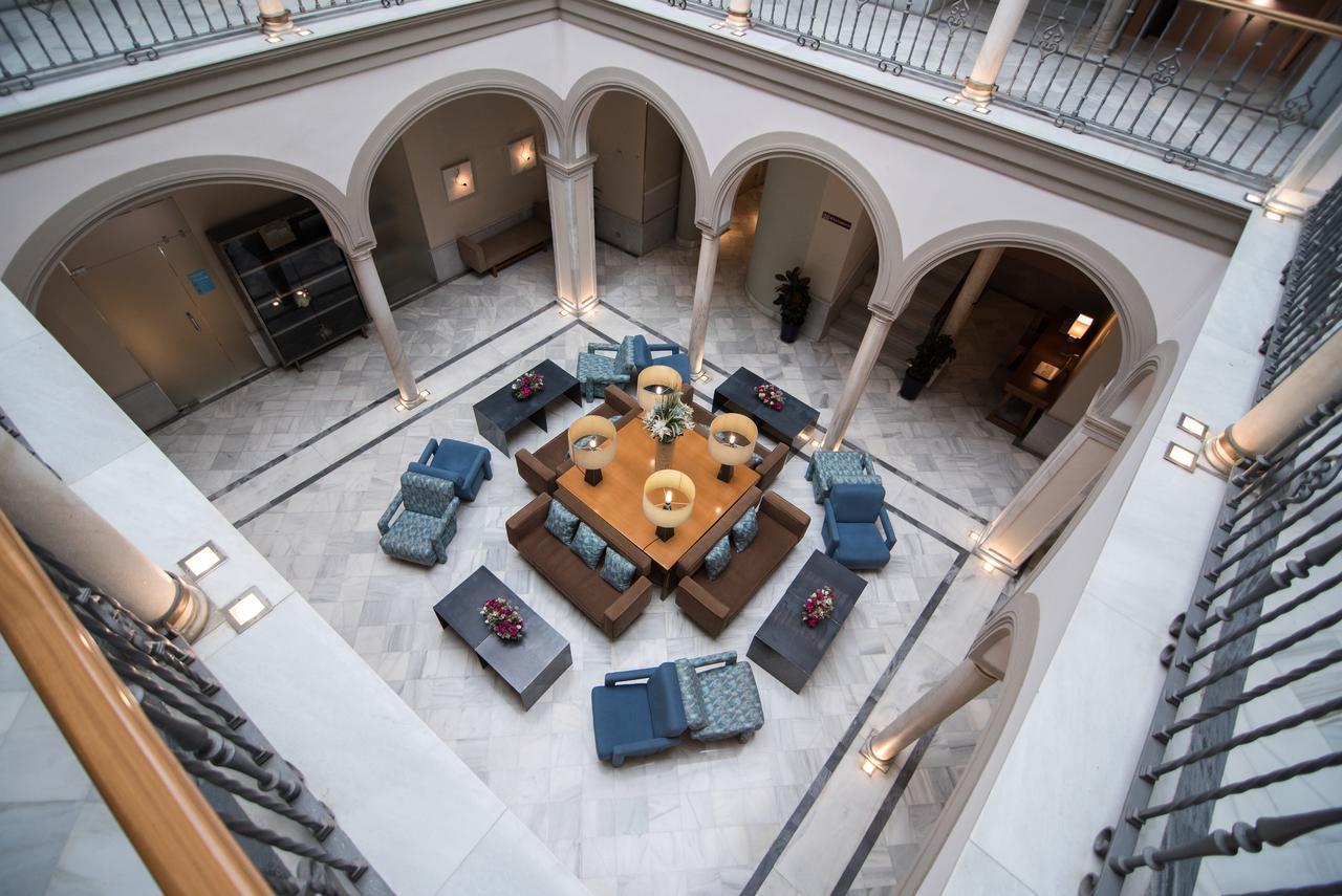 Hotel Petit Palace Marques Santa Ana Sevilla