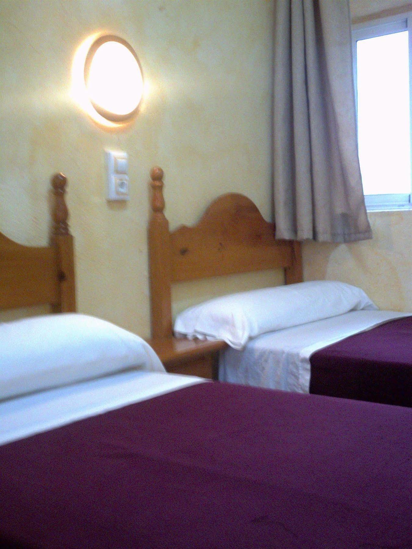 Lisdos Hotel *