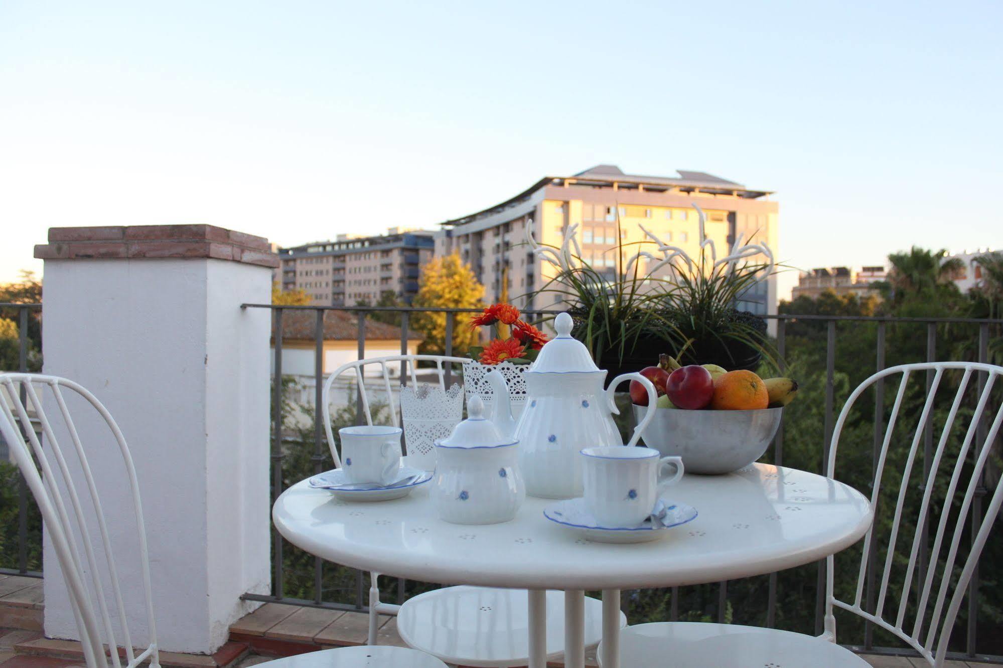 Apartamento Life Select San Bernardo Sevilla