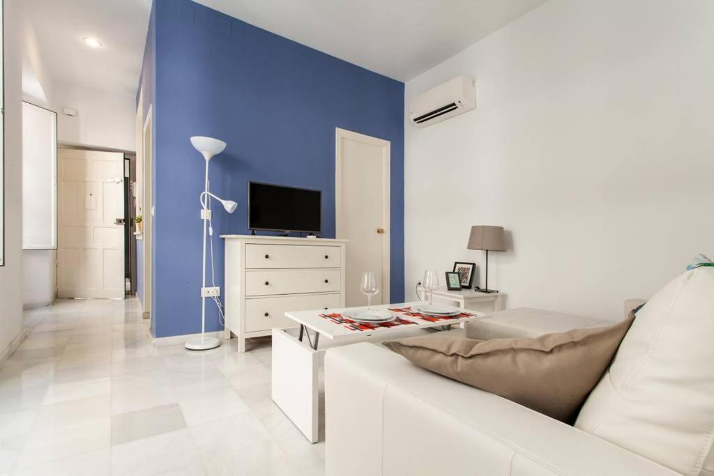 Apartamento Hostly Rivero 2b Center-fibre-communal Terrace-parking Optional-cless Sevilla