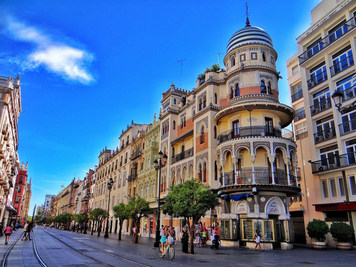 Apartamento Hostly Acetres 1a Loft In Center, Comunal Terrace, Fibre,parking Optional Sevilla