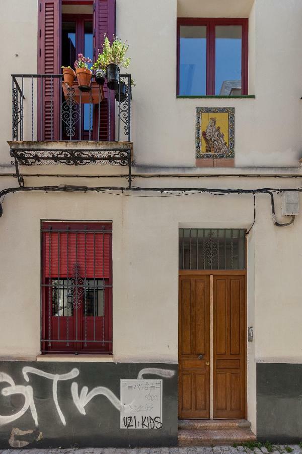 Pasaje Amores Iz. · Tranquilidad Y Vida Cultural En Centro 4px Apartamento Sevilla