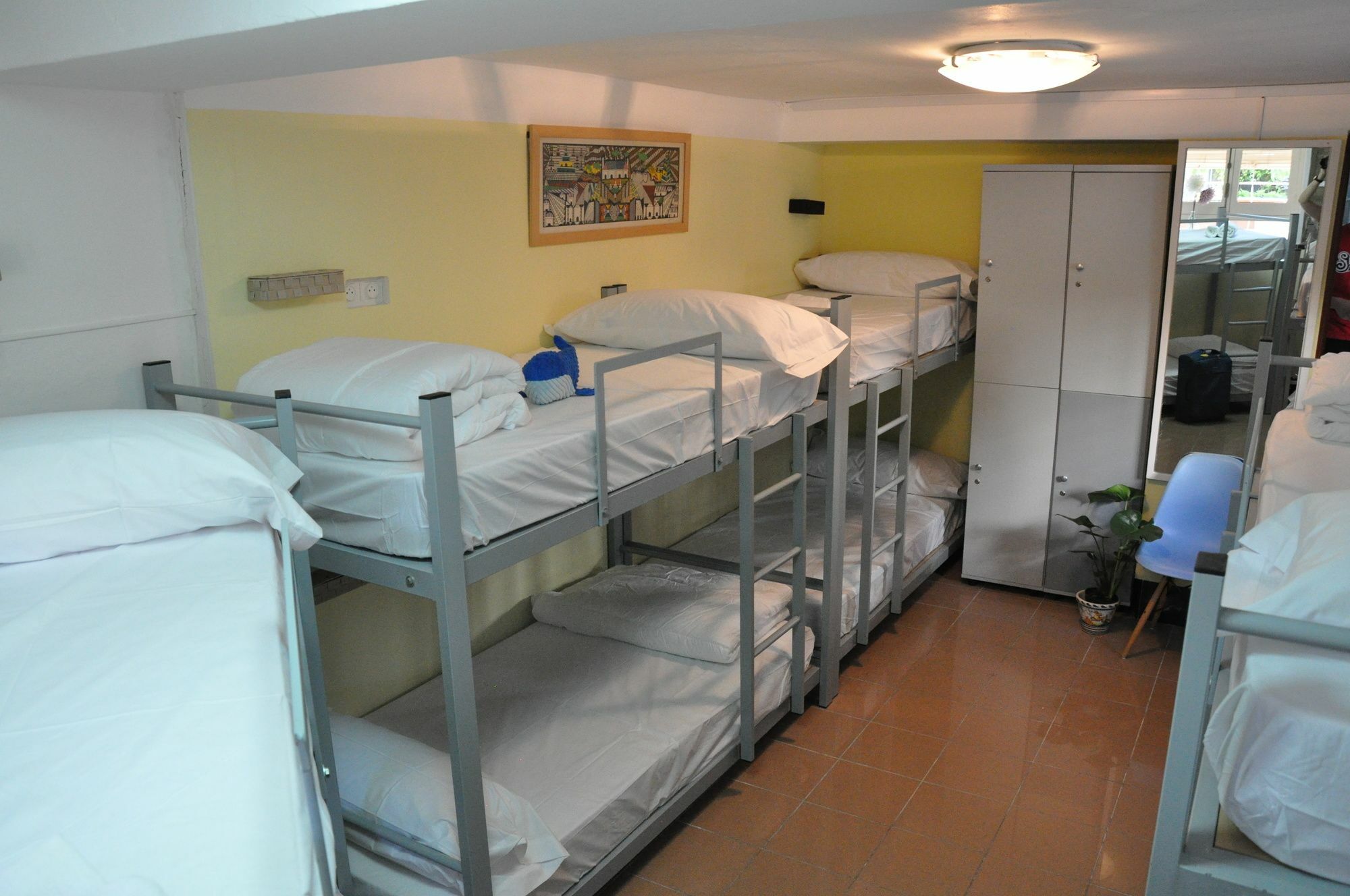 Hostal Lemon Garden *