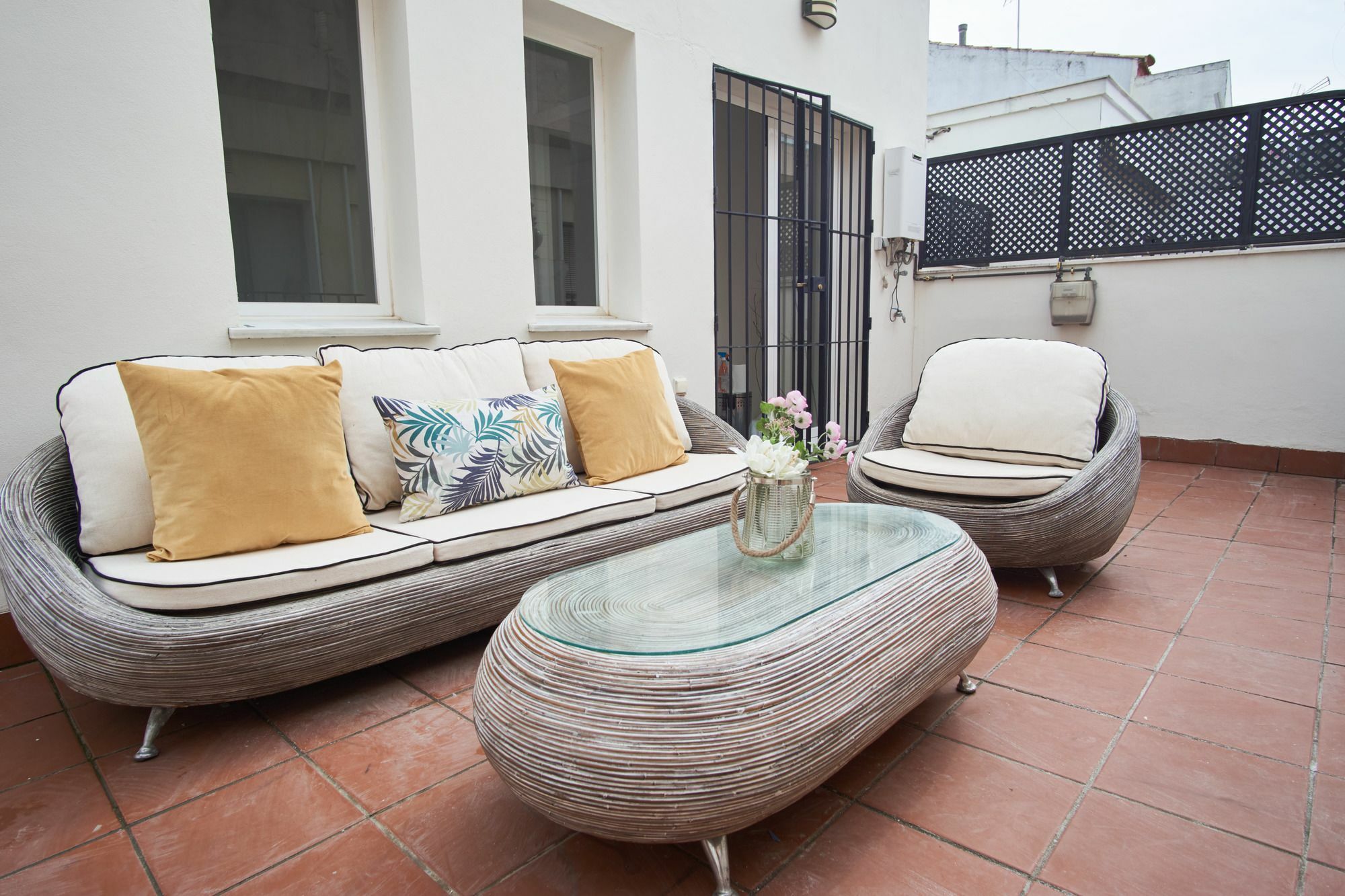 Apartamento Coqueto Duplex En Zona Alfalfa