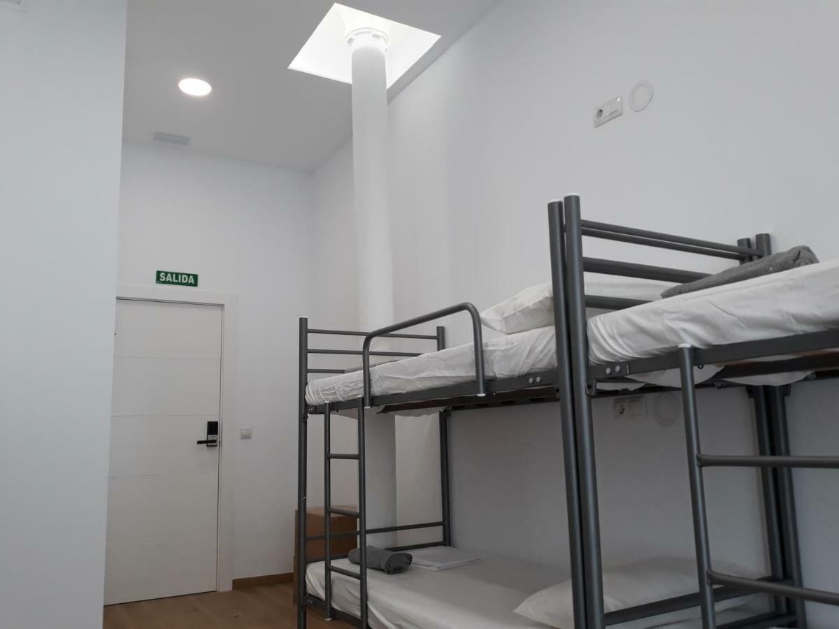 Hub Hostal *