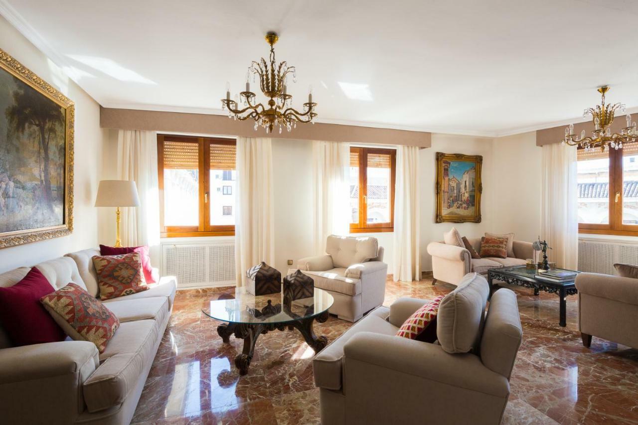 Catedral Cabildo Apartment Seville
