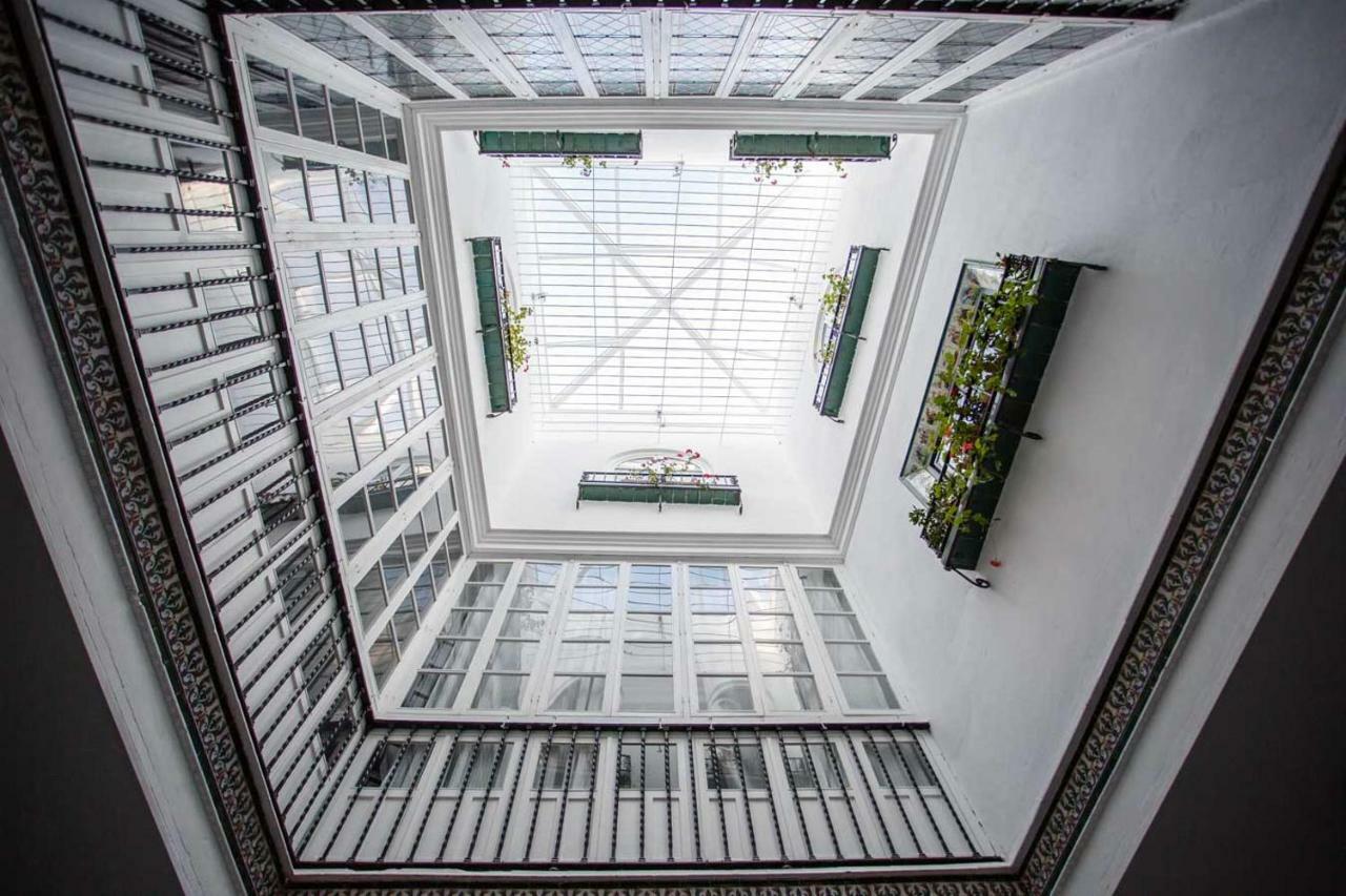 Machado Apartahotel Sevilla