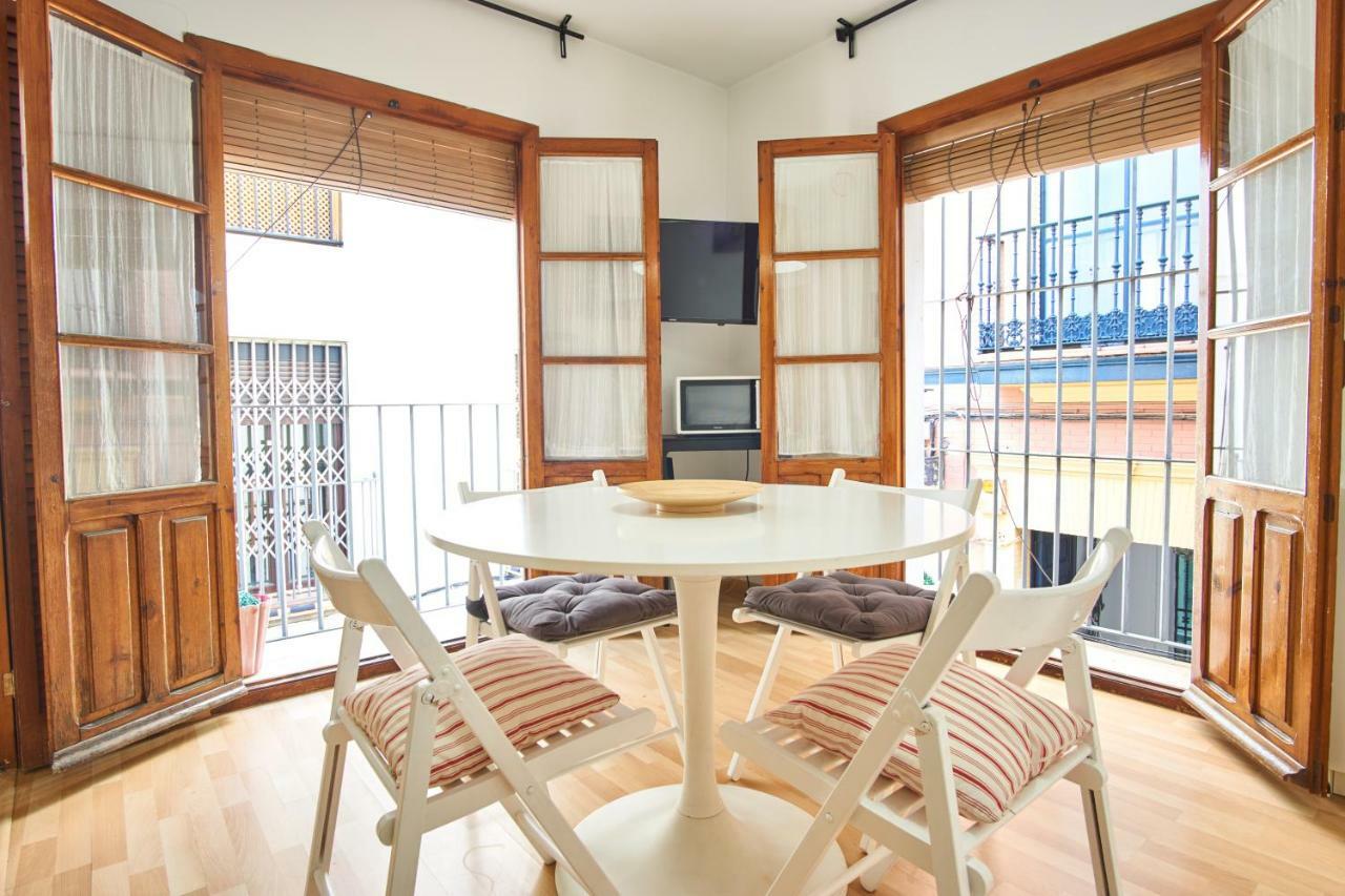 Apartamento 11 Calle Lagar Sevilla