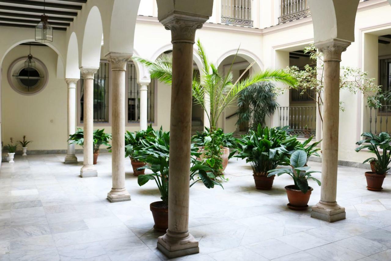 Calle San Vicente, Apartamento * Sevilla