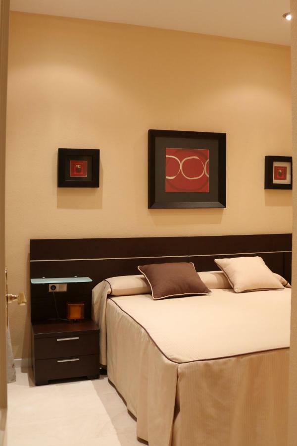 Calle San Vicente, Apartamento *