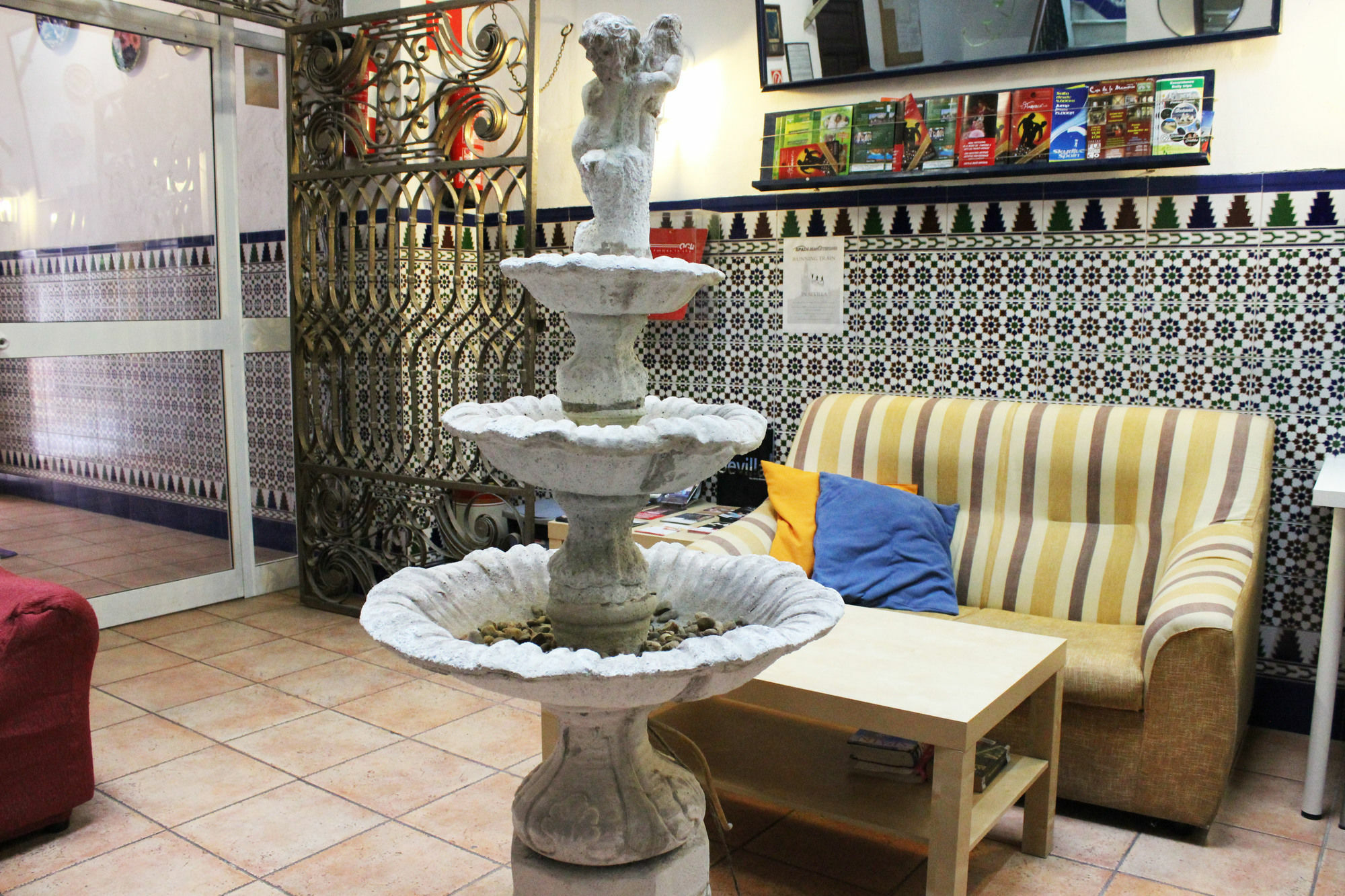 Lisdos Hotel *