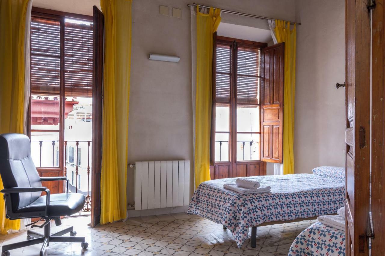 Apartamento Duplex Con Hermosa Terraza Cerca Alameda De Hércules * Sevilla