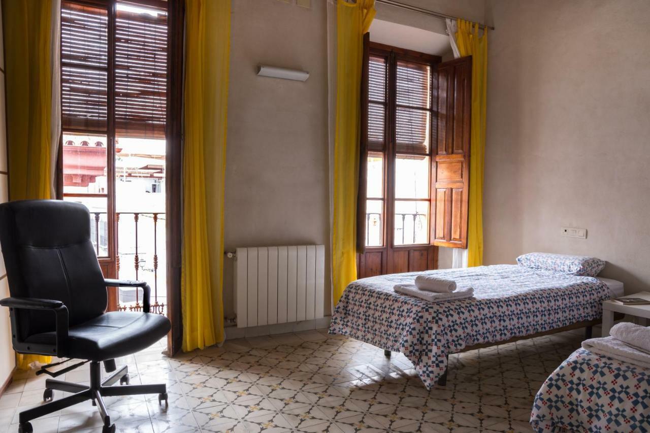 Apartamento Duplex Con Hermosa Terraza Cerca Alameda De Hércules *