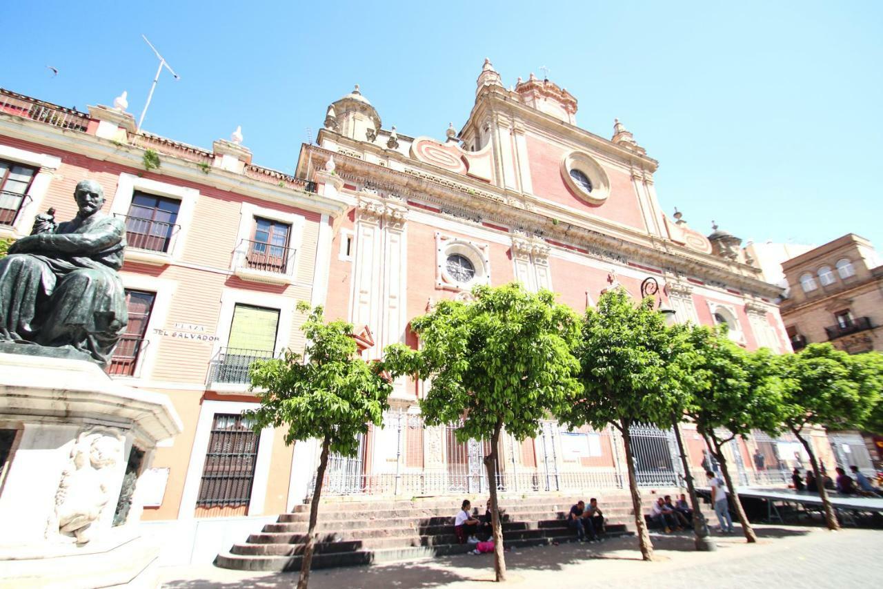 11 Calle Lagar * Sevilla