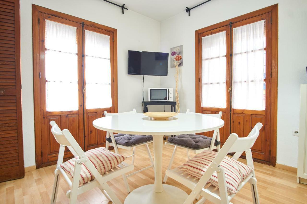 Apartamento 11 Calle Lagar Sevilla
