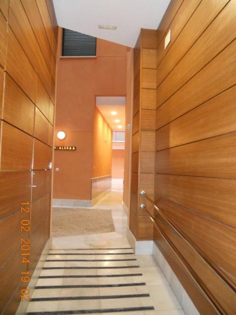 Calle Zaragoza 62, Apartamento *