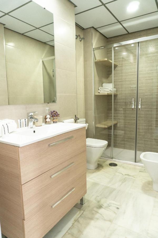 Apartamento Muy Céntrico Apto. En Típico Patio Sevillano *