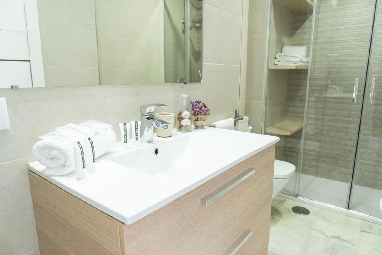 Muy Céntrico Apto. En Típico Patio Sevillano Apartamento Sevilla