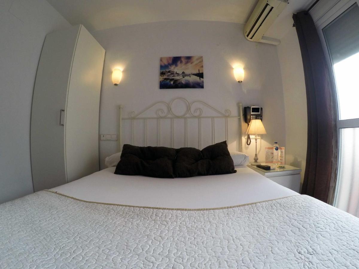 Guest house Noches De Triana 2*